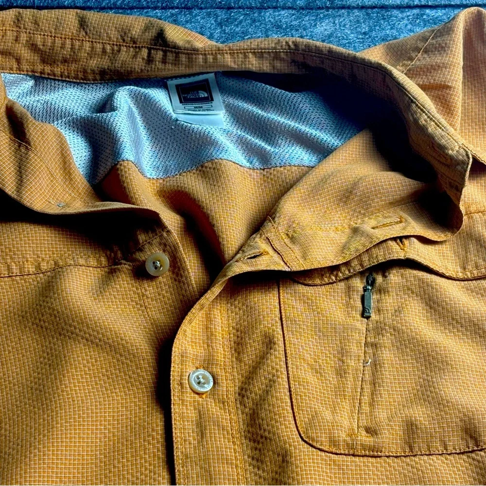Vintage The North Face Casual Button Up…Excellent condition…Medium